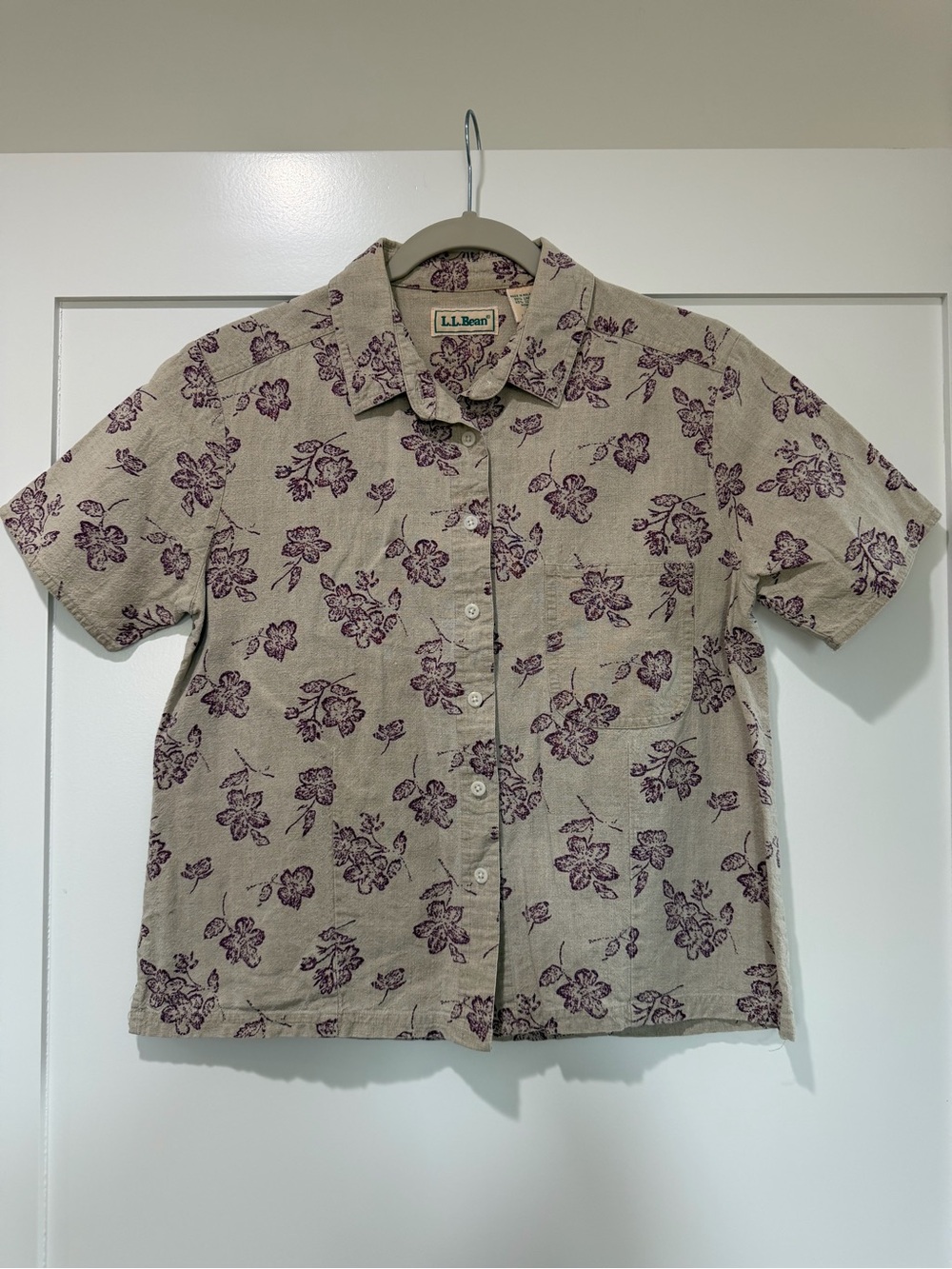 L.L.Bean Vintage Beige Short Sleeve Floral Button-Up